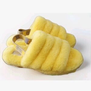 UGG Girls Kids Fluff Yeah Slide Slipper Yellow 1098494K Youth Size 6 Shoes
